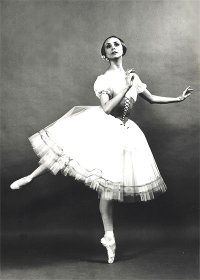 In the title part of Giselle.Photo from the personal archives.