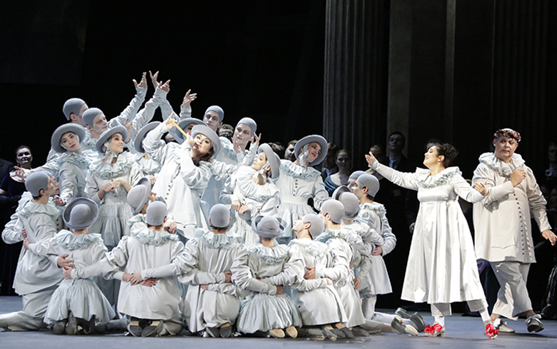 Pastoral play “The Sincerity of the Shepherdess”. <br/> Olesya Petrova as Milovzor. <br/> Albina Latipova as Prilepa. <br/> Photo by Damir Yusupov.