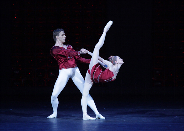 Opposite Andrei Merkuriev in Rubies. Photo by Damir Yusupov.