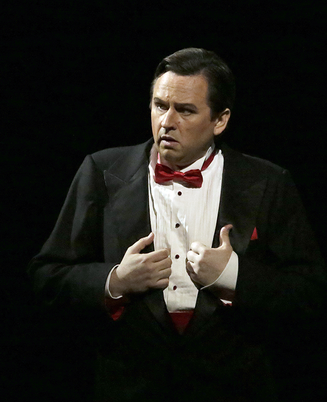 As Richard in  Un Ballo in Maschera. Photo by Damir Yusupov.