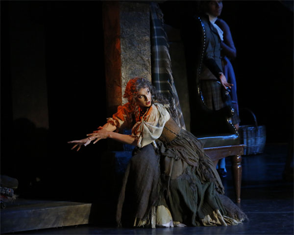 Anna Antropova as Witch Madge. Photo by Damir Yusupov.