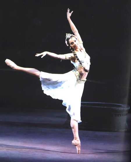 As Nikia in La Bayadere. Photo by Nadezhda Bausova.