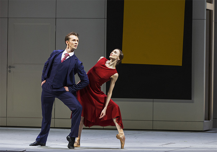 As Karenin in Anna Karenina. Svetlana Zakharova in tht title part. Photo by Svetlana Postoenko.