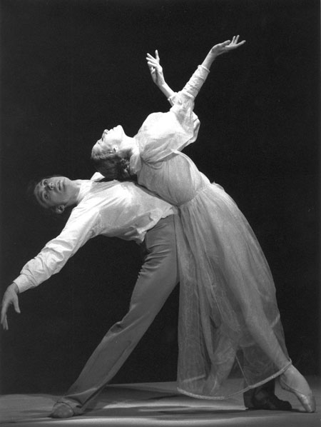 As Anna Sergeyevna in The Lady with the Dog.Opposite Boris Efimov.Photo by Larisa Pedenchuk/ from M. Plisetskaya archive.