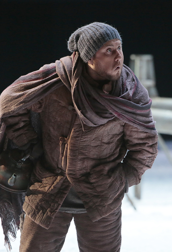 As Bakula Bobyl in The Snow Maiden. Photo by Damir Yusupov.