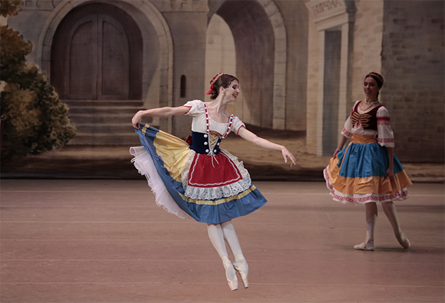 As Swanilda in Coppelia. Bruna Cantanhede Gaglianone as Friend. Photo by Damir Yusupov.