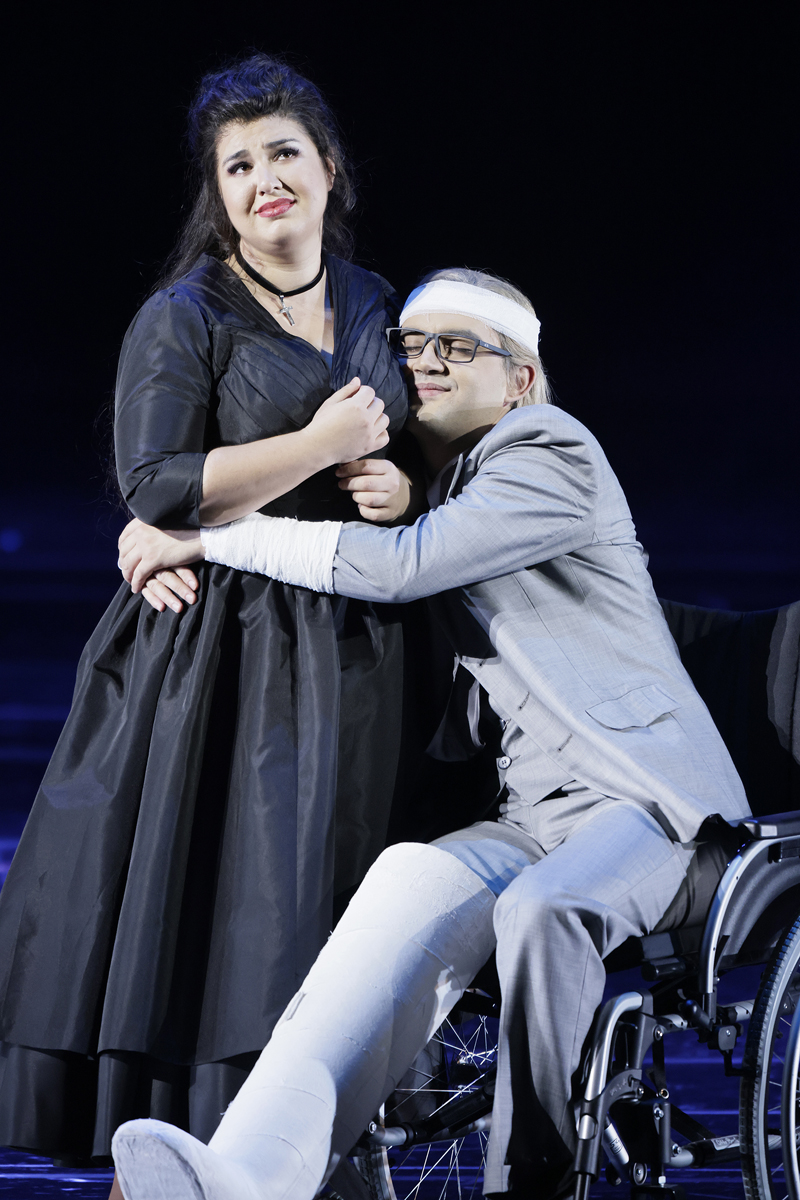 Albina Latipova as Donna Anna, Bekhzod Davronov as Don Ottavio. <br>Photo by Damir Yusupov.