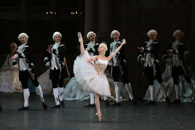 As Angela in Marco Spada. Photo by Damir Yusupov.