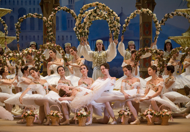 "Le Jardin Anime" Scene.<br/>Svetlana Zakharova as Medora.<br/>Photo by Mikhail Logvinov.