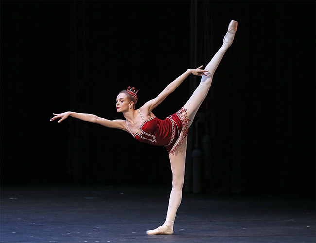 Soloist in Rubies. Photo by Damir Yusupov.