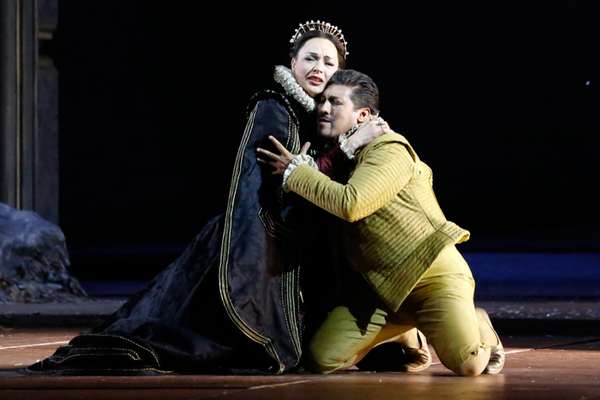 Anna Nechaeva as Elisabeth of Valois.<br/>Hector Sandoval as Don Carlo.<br/>Photo by Damir Yusupov.