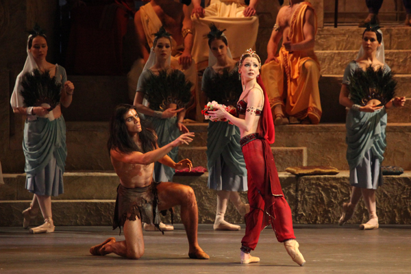 Igor Tsvirko as Magedaveya. Evgenia Obraztsova as Nikia. Photo by Damir Yusupov.