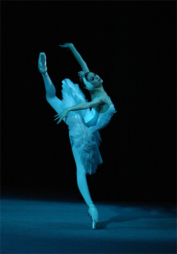 As Odette in Swan Lake.Photo by Damir Yusupov.