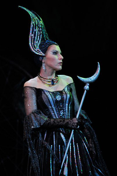 As the Queen of the Night in Die Zauberflöte.  Photo: archive of the Boris Pokrovsky Musical Theatre.