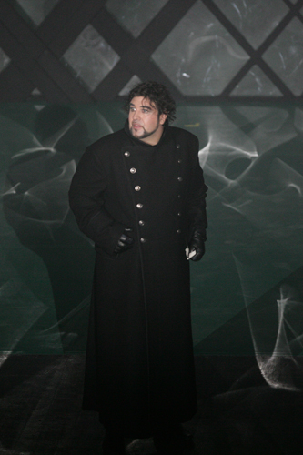 As Herman in The Queen of Spades.Photo by Damir Yusupov.