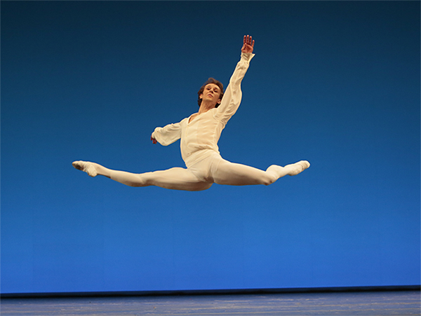 As Principal Dancer in Etudes. Photo by Damir Yusupov.