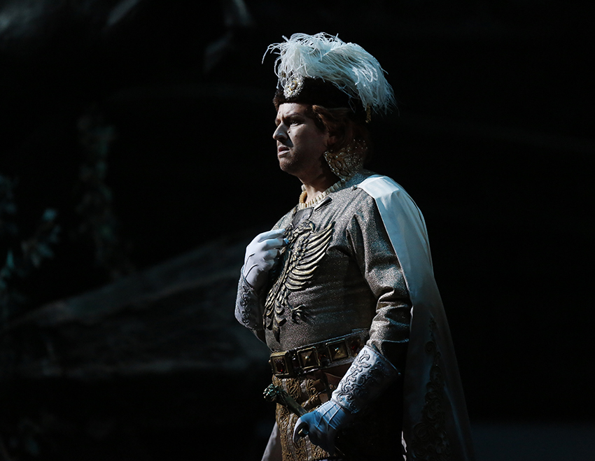 As Pretender in Boris Godunov. Photo by Damir Yusupov.