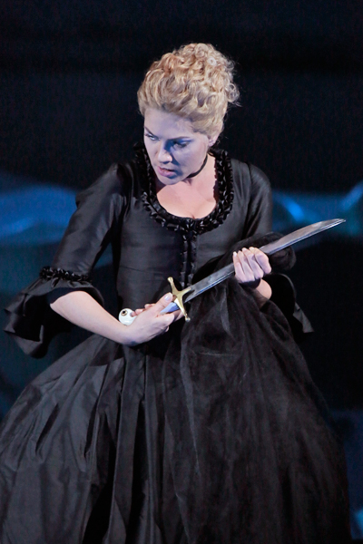 Ekaterina Morozova as Fiordiligi.<br/> Photo by Damir Yusupov.