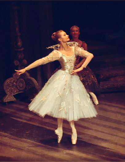 As Polish Bride in Swan Lake. Photo by Irina Lepnyova.