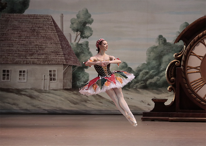 As La Folie in Coppelia. Photo by Damir Yusupov.