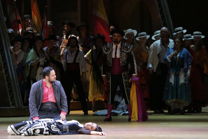 Murat Karahan as Jose.<br/>Yulia Mazurova as Carmen.<br/>Elchin Azizov as Escamillo.<br/>Photo by Damir Yusupov.