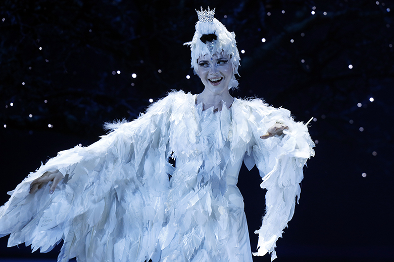 Anastasia Sorokina as The Swan-Princess. <br/>Photo by Damir Yusupov.