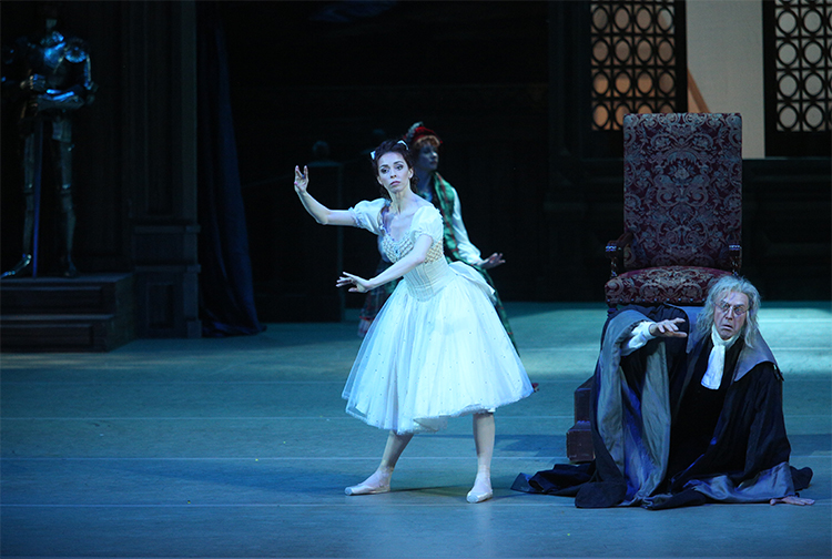 Ekaterina Krysanova as Swanilda. Alexei Loparevich as Coppelius. Photo by Elena Fetisova.