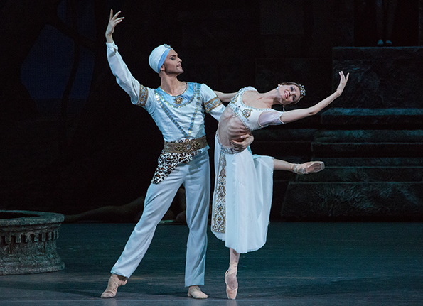 As Solor in La Bayadere. Svetlana Zakharova as Nikia.Photo  by Mikhail Logvinov.