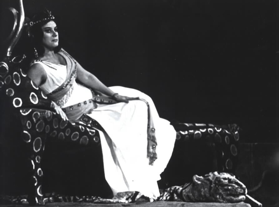 As Amneris in Aida.Photo from the Bolshoi Theatre museum.