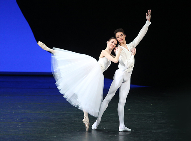 As Ballerina in Etudes. Opposite David Motta Soares. Photo by Elena Fetisova.