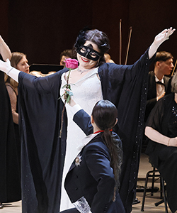 Die Fledermaus. Premiere of the operetta in concert performance