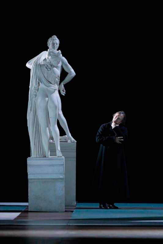 Vladimir Galouzine as Herman.<br/>Photo by Damir Yusupov.