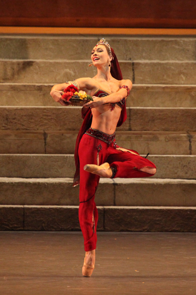  Olga Smirnova as Nikia.<br/>Photo by Damir Yusupov.