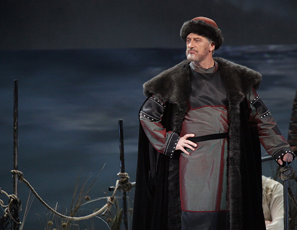 As Mamyrov in The Enchantress. Photo by Damir Yusupov.