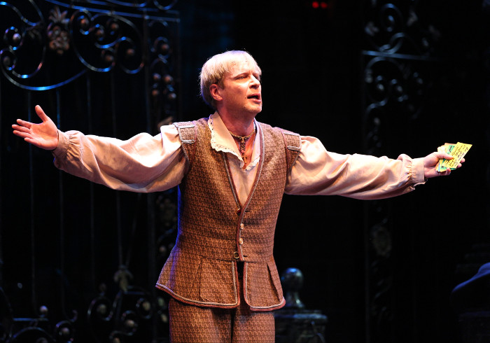 As Leporello in Don Giovanni, ossia Il dissoluto punito. Roman Bobrov as Don Giovanni.   Photo by Vladimir Mayorov.