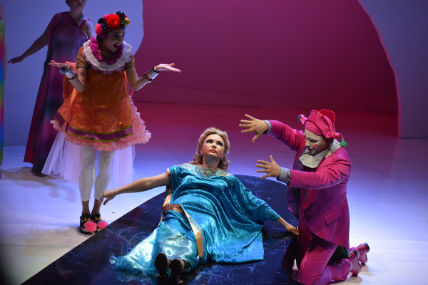 Ekaterina Ferzba as Zerbinetta, Irina Alekseenko as Ariadne, Roman Shevchuk as Harlekin.<br/> Photo by Vladimir Mayorov.