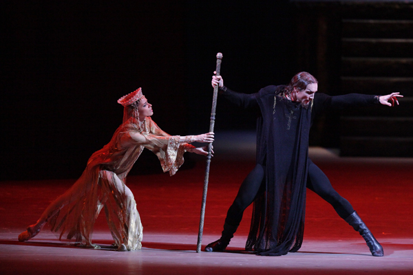 Maria Vinogradova as Anastasia. Mikhail Lobukhin as Ivan IV.<br/>Photo by Damir Yusupov.