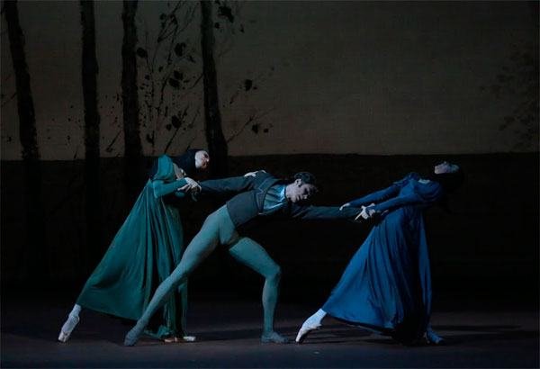 Diana Vishneva as Tatiana.<br/> Artem Ovcharenko as Lensky.<br/> Kristina Kretova as Olga.<br/> Photo by Damir Yusupov.