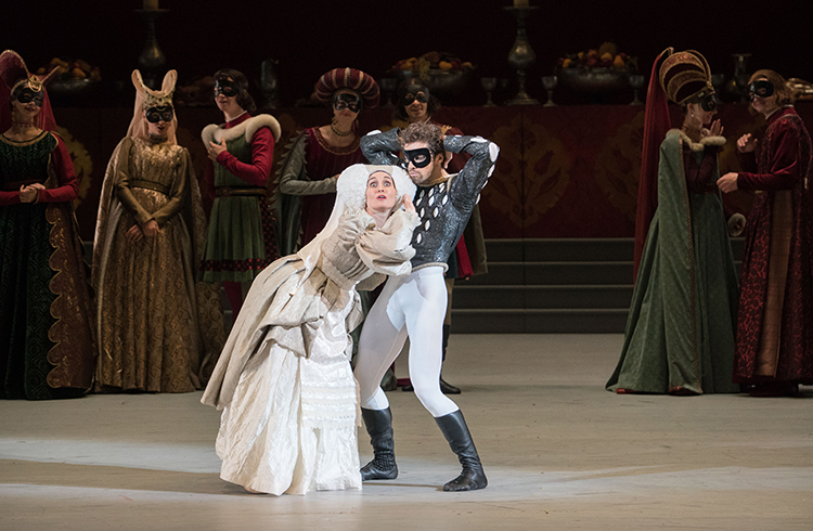 Anastasia Vinokur as Nurse. Igor Tsvirko as Mercutio. Photo by Pavel Rychkov.