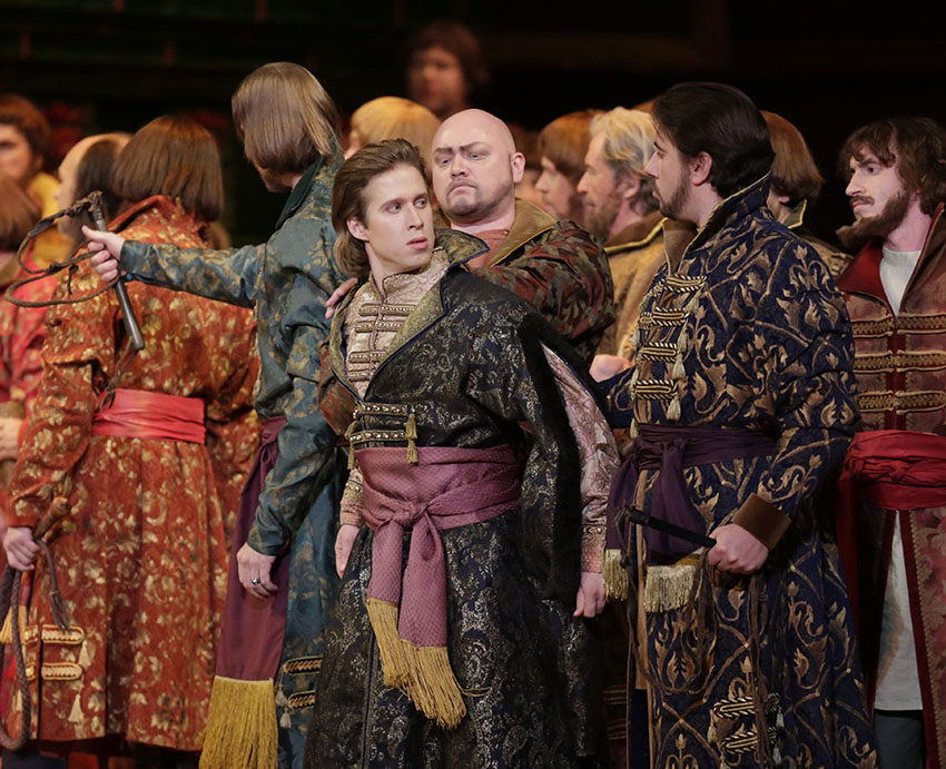 As Lykov in The Tsar’s Bride. Photo by Damir Yusupov.