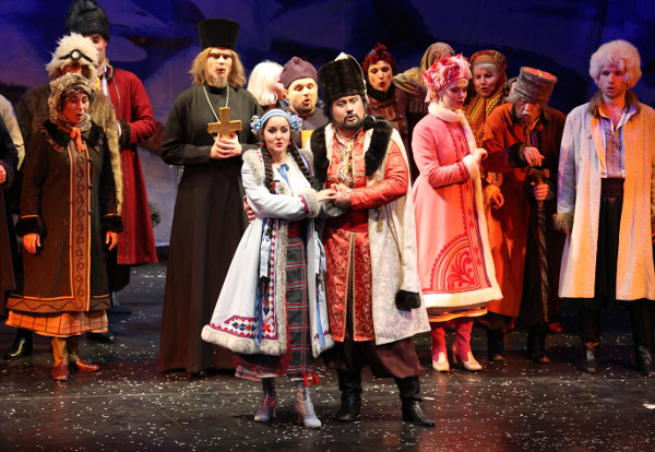 As Oksana in Cherevichki. Pavel Paremuzov as Vakula.   Photo by Vladimir Mayorov.