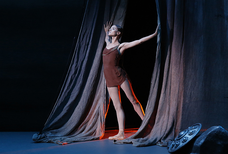 Maria Vinogradova as Phrygia. Photo by Damira Yusupov.