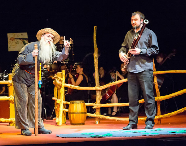 As Grandfather in Peter and the Wolf.  Photo by Vladimir Mayorov.