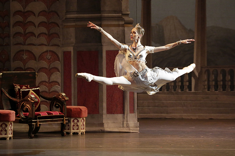 As Gamzatti in La Bayadere. Photo by Damir Yusupov.