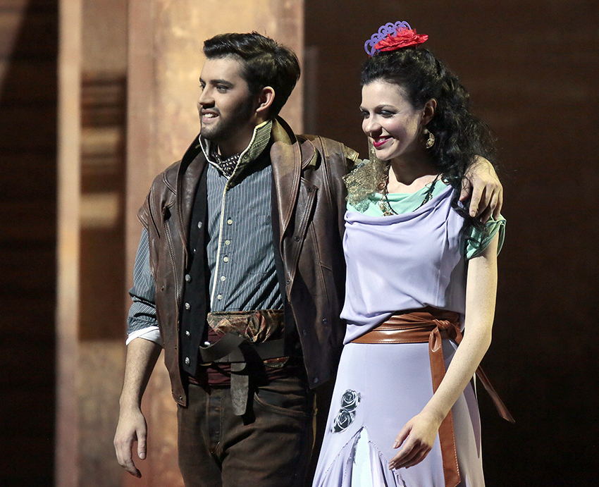 As Remendado in Carmen. Anastasia Sorokina as Frasquita. Photo by Damir Yusupov.