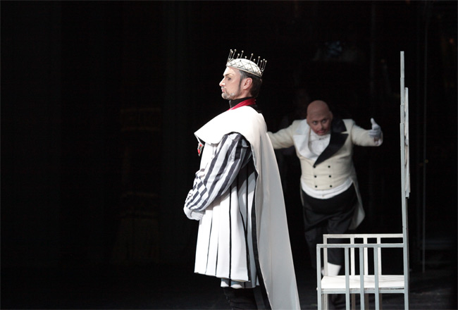 As King of Clubs in The Love for Thee Oranges. Andrei Grigoriev as Pantalone.Photo by Damir Yusupov.