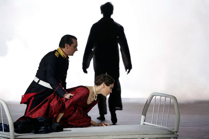 Yuri Klevtsov as Claudius. <br/> Anna Balukova as Gertrude.<br/> Victor Barykin as Denmark’s King.<br/> Photo by Damir Yusupov.