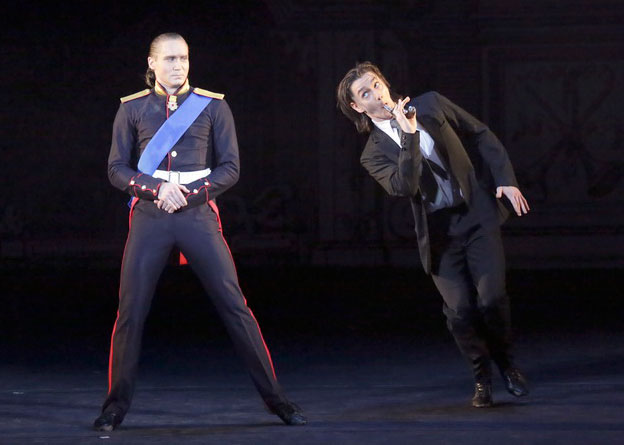 Mikhail Lobukhin as Laertes.<br/> Vladislav Lantratov as Hamlet.<br/> Photo by Damir Yusupov.