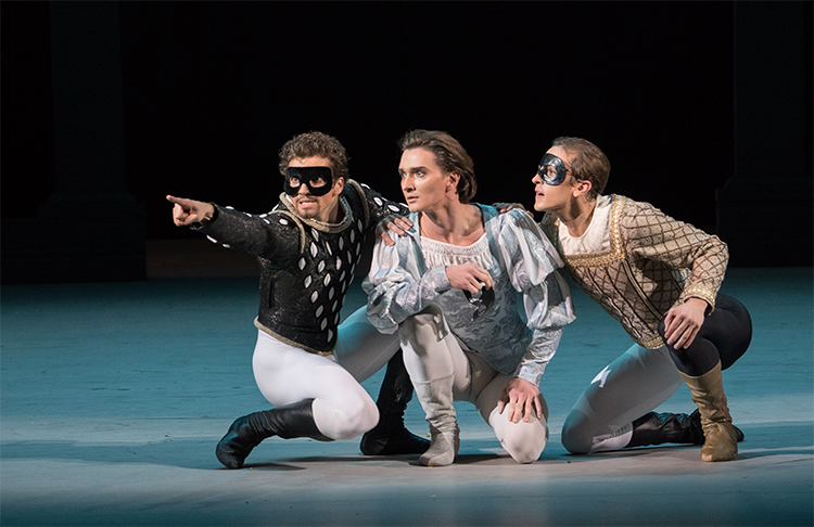 Igor Tsvirko as Mercutio, Vladislav Lantratov as Romeo, Dmitry Dorokhov as Benvolio.<br>Photo by Pavel Rychkov.