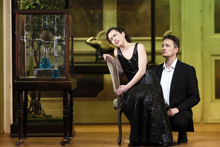 Heather Engebretson as Alcina. <br/>Fabio Trümpy as Oronte. <br/>Photo by Damir Yusupov.